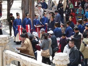 Aufnahme einer Zeremonie im Konfuzius-Wald.