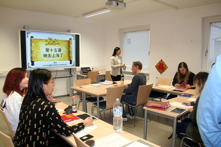 Einführungsveranstaltung und Informationen für Erstsemester 2024-25