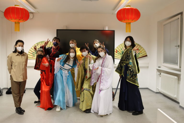 Die Theatergruppe „Sonnenstrahl“ nahm am Theaterfestival Europäischer Studenten teil